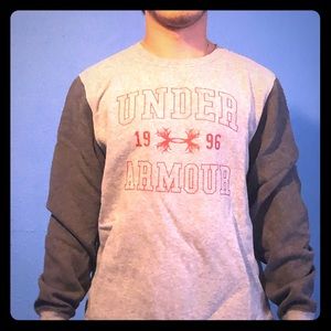 Under armour sweatshirt